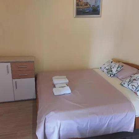 With Parking Space - 25161 Apartman Makarska