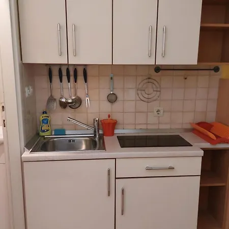 With Parking Space - 25161 Apartman Makarska